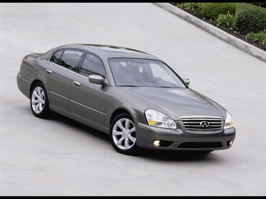  Infiniti Q45 2005 года  (фото 1 из 17)
